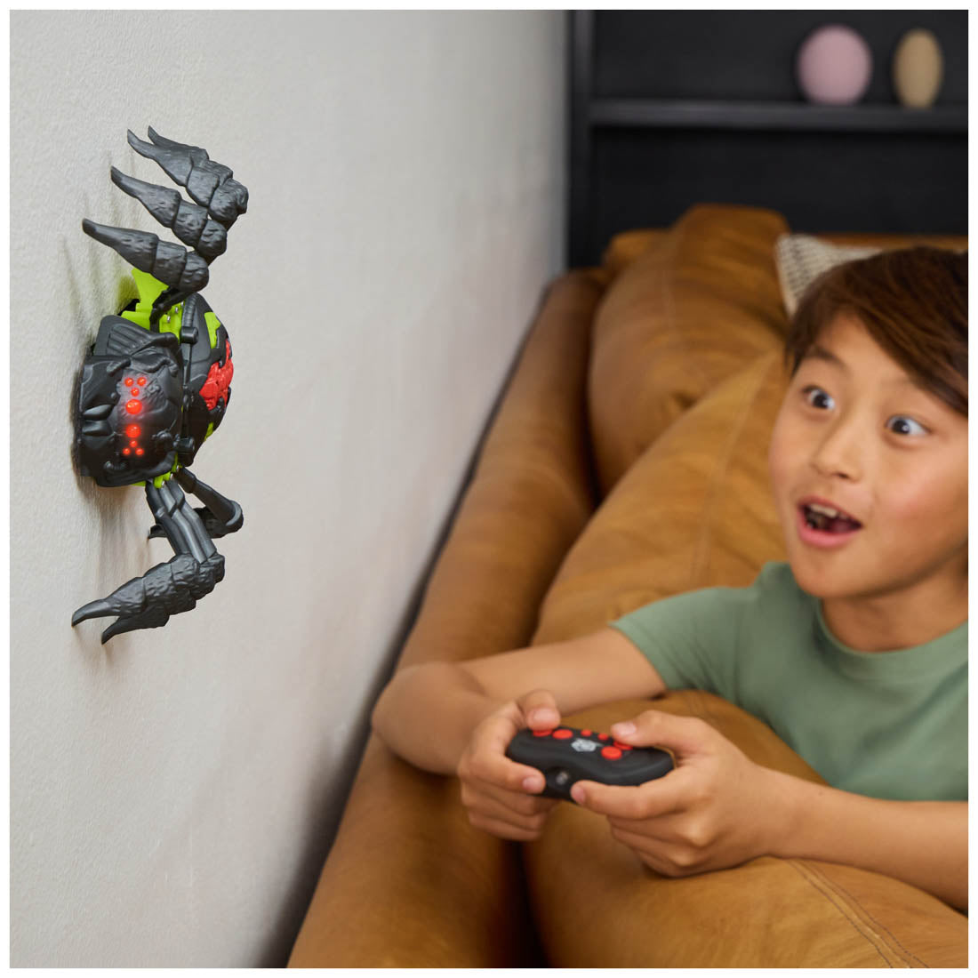 Hex Bots Remote Control Crawling Spider