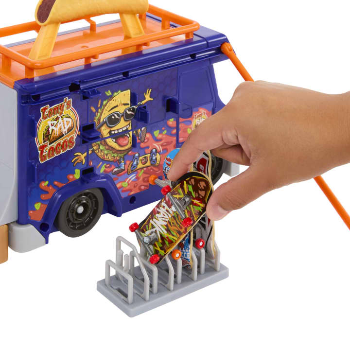 Hot Wheels Skate Taco Truck Play Case – Toyworld NZ