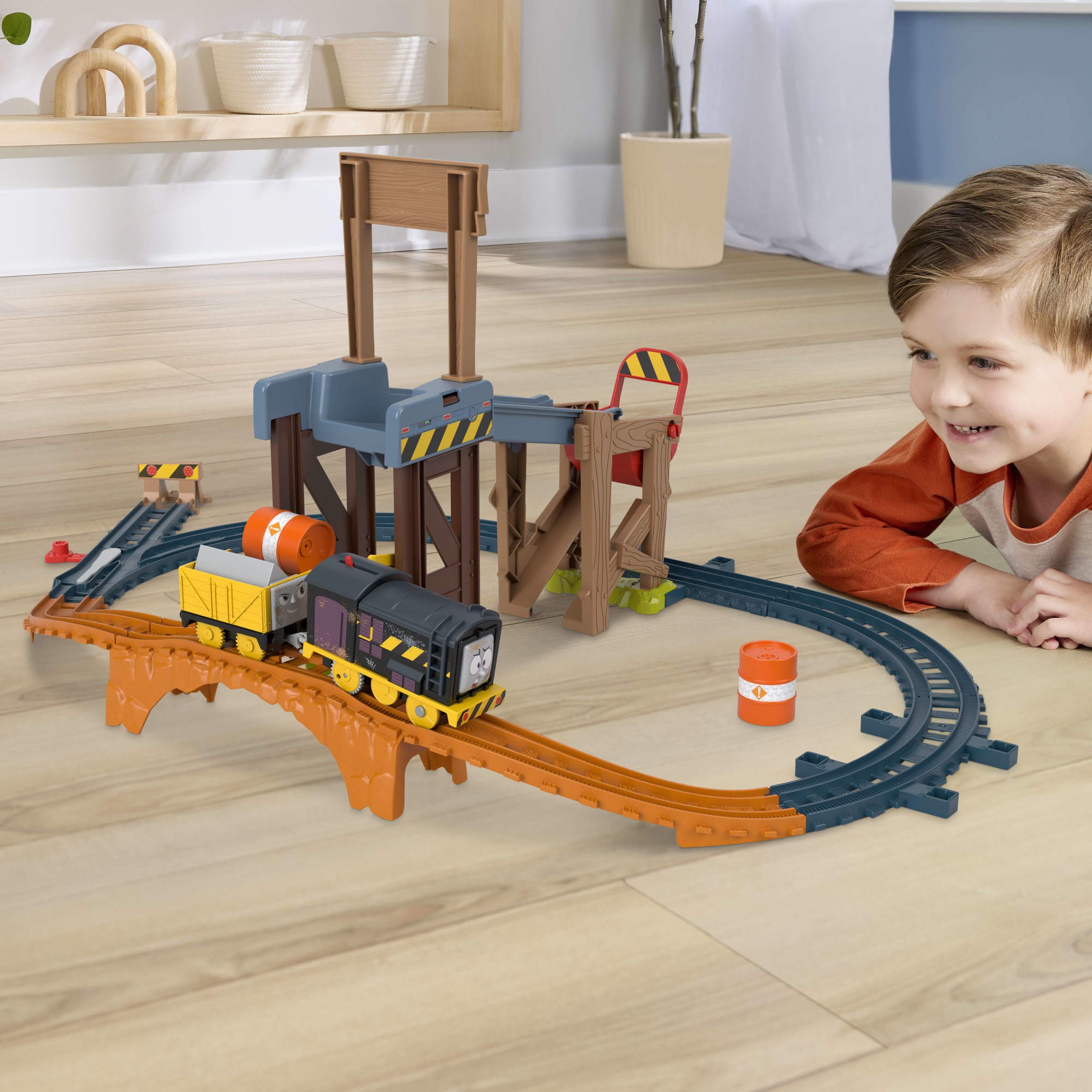 Fisher-Price Thomas & Friends Diesels Lift & Load Construction Set