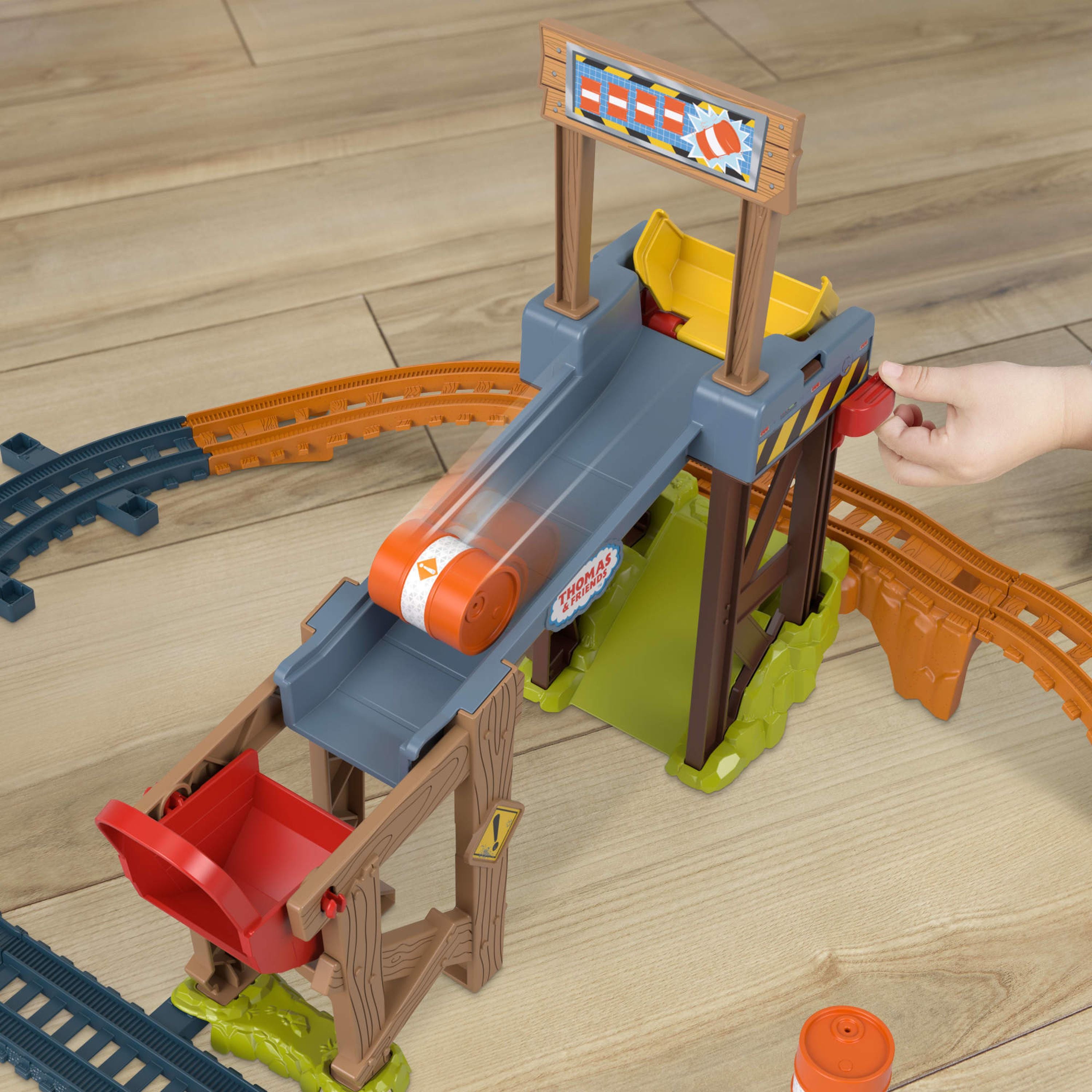 Fisher-Price Thomas & Friends Diesels Lift & Load Construction Set