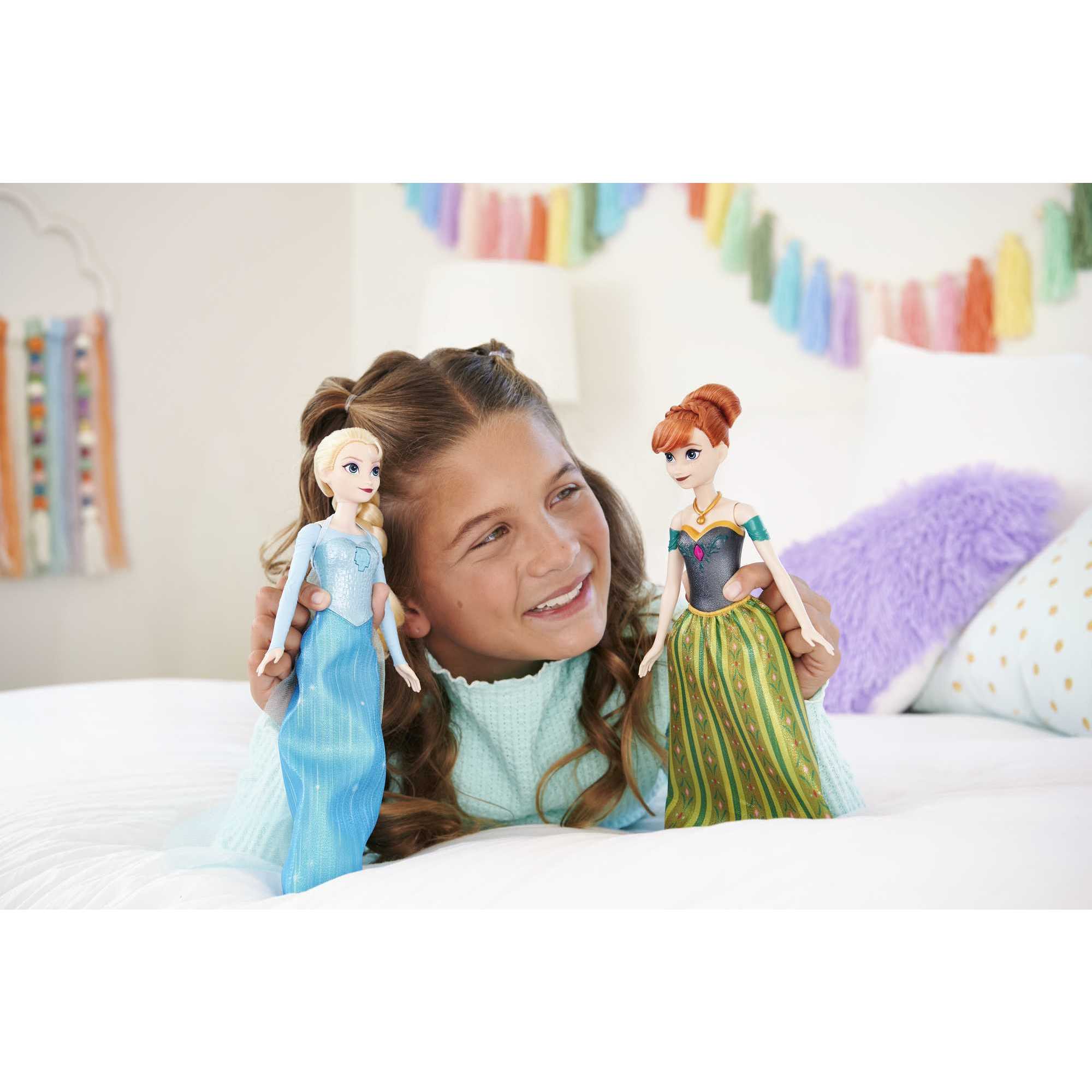 Disney Frozen Singing Elsa Doll