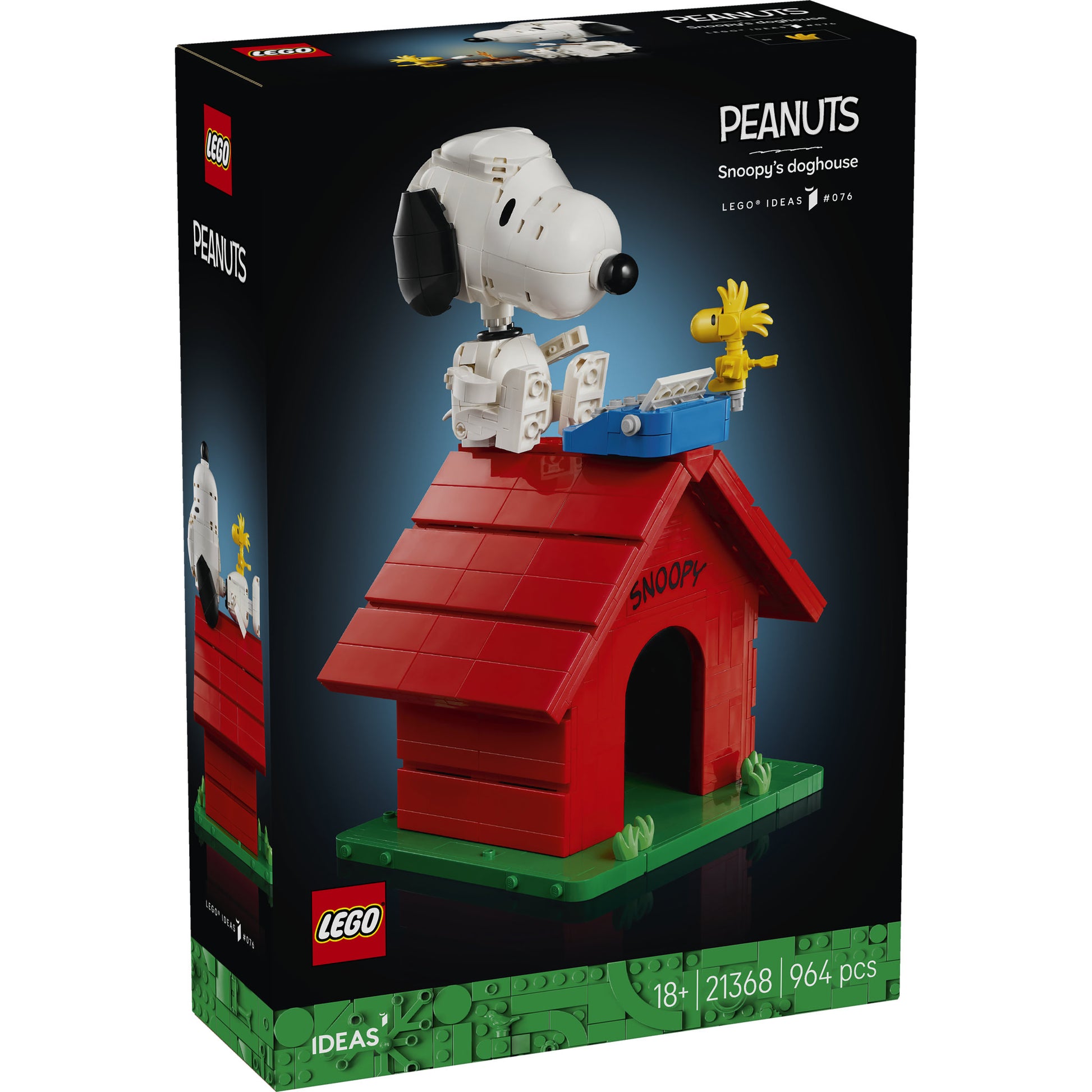 LEGO 21368 Ideas Peanuts: Snoopy's Doghouse Set in packaging