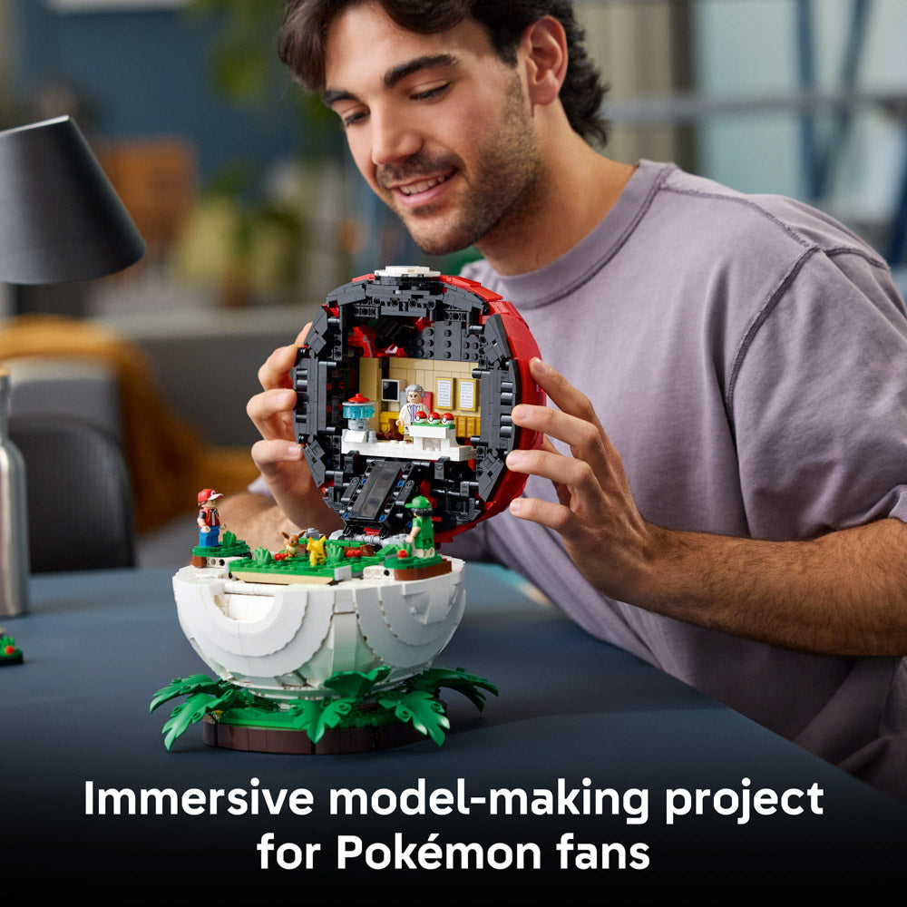 LEGO 72154 Pokémon Iconic Trainer Moments Poké Ball