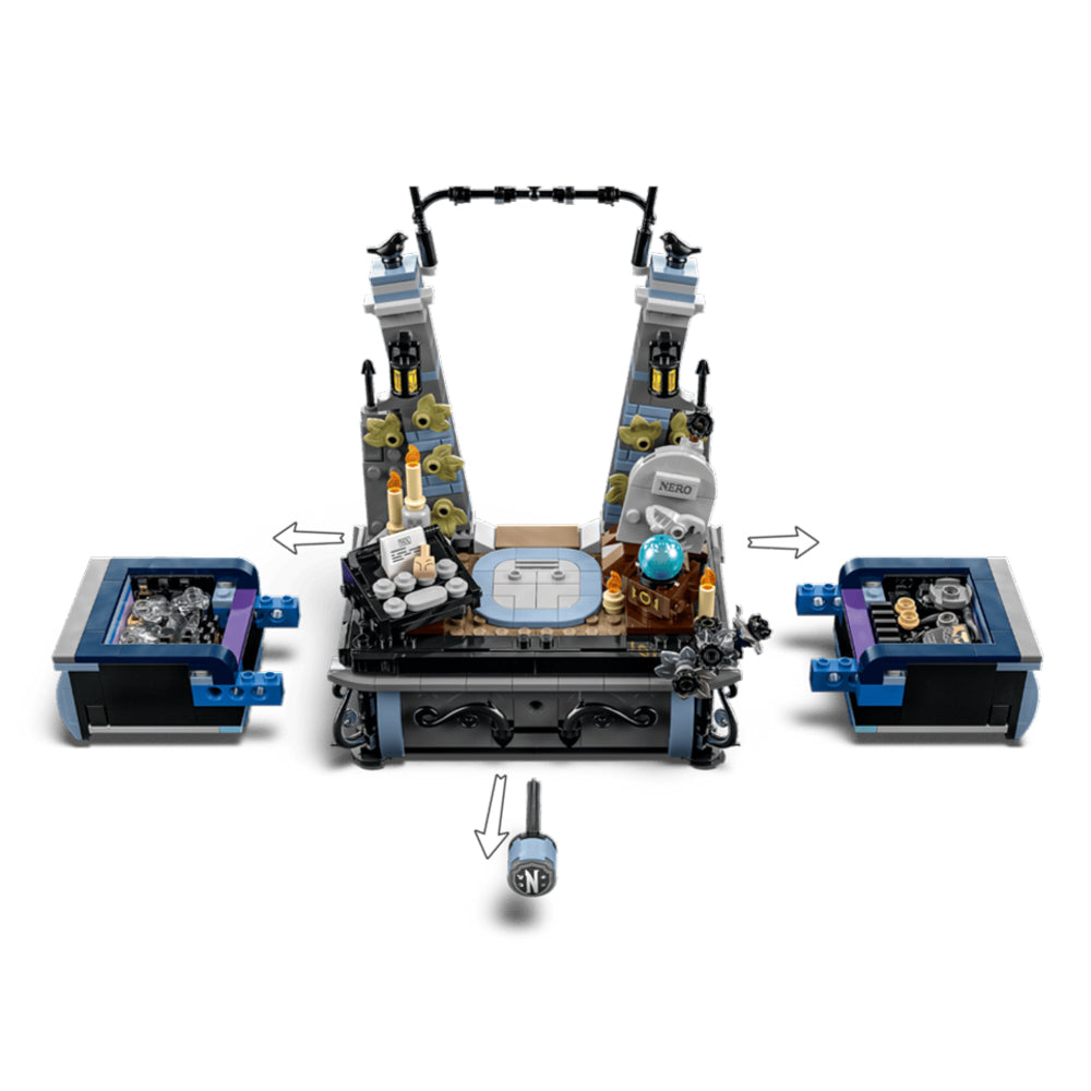 Wednesday's stand has hidden features, in the LEGO 76780 Wednesday Addams Figure set