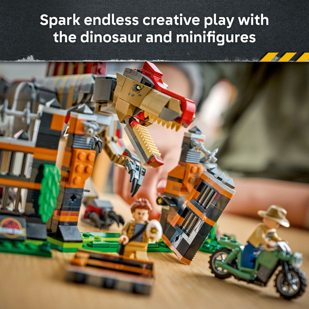 Dinosaurs and minifigures included in the LEGO 77982 Jurassic World Spinosaurus Dinosaur Escape set
