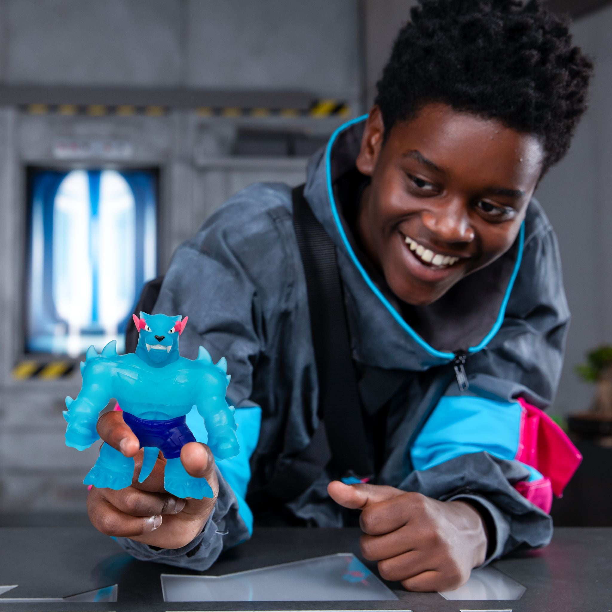 MrBeast Lab Stretchy Hero - Stretchy Iconic Panther