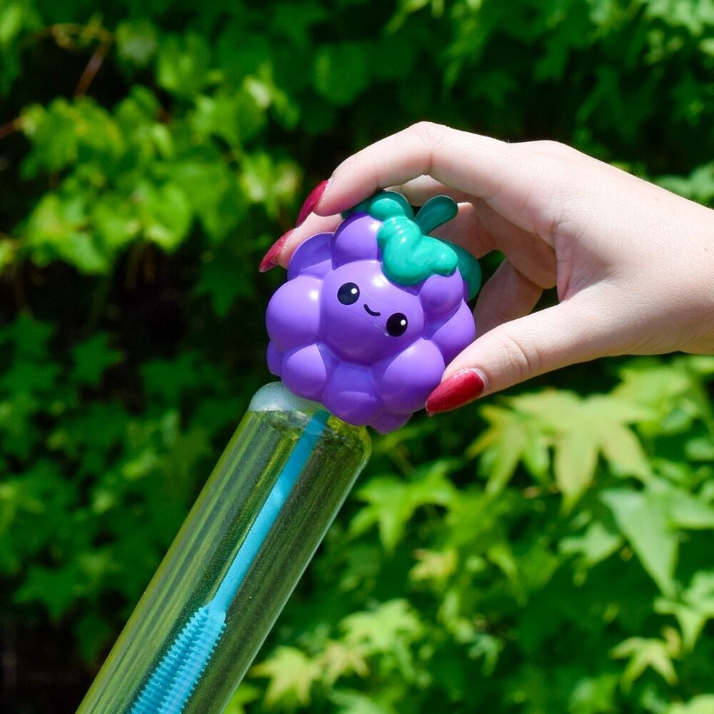 Maxx Bubbles Scented Bubble Wands 2 Pack - Grape & Strawberry - Toyworld NZ