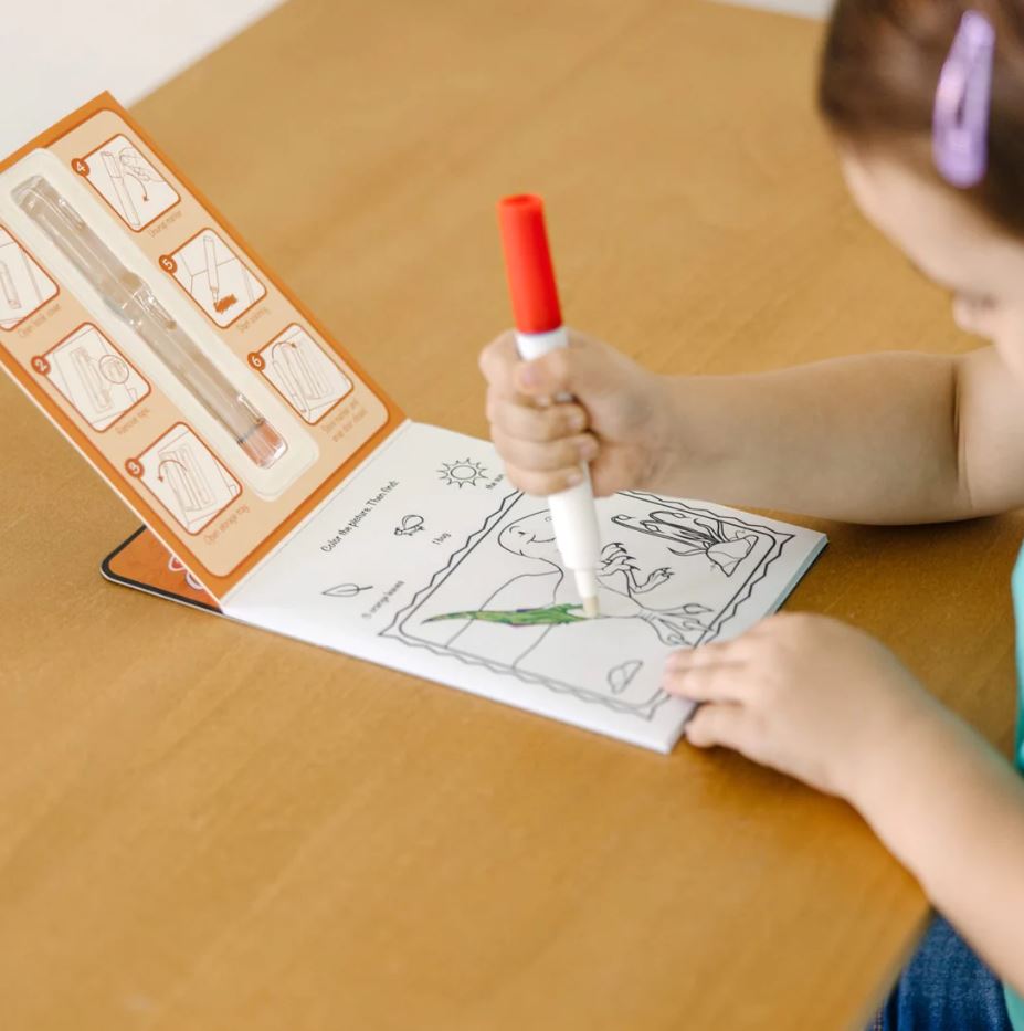 Melissa & Doug - On The Go - Color Blast - Dinosaurs