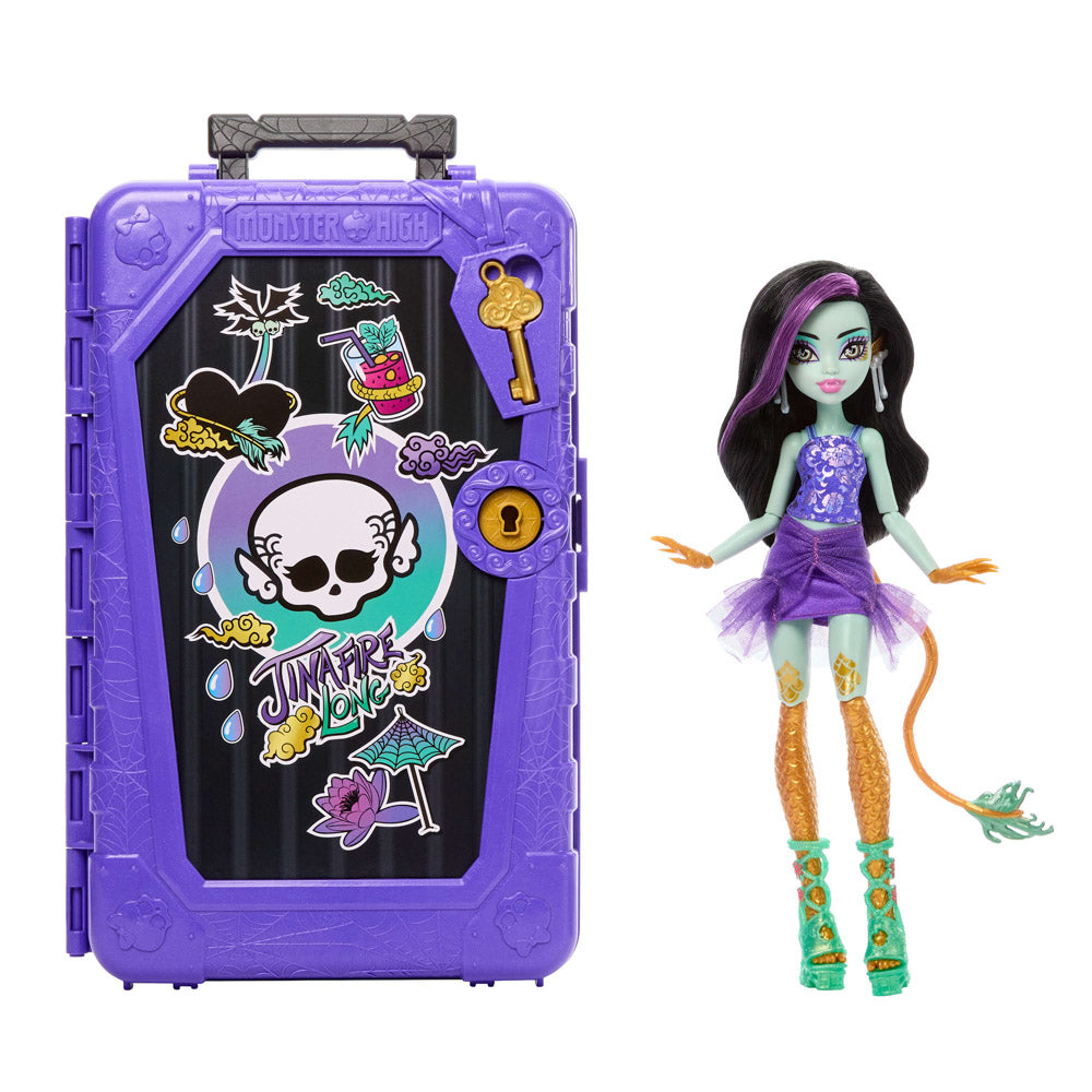 Monster High Skulltimate Secrets Gore-geous Oasis Series 7 Jinafire Long doll with green skin, standing with suitcase