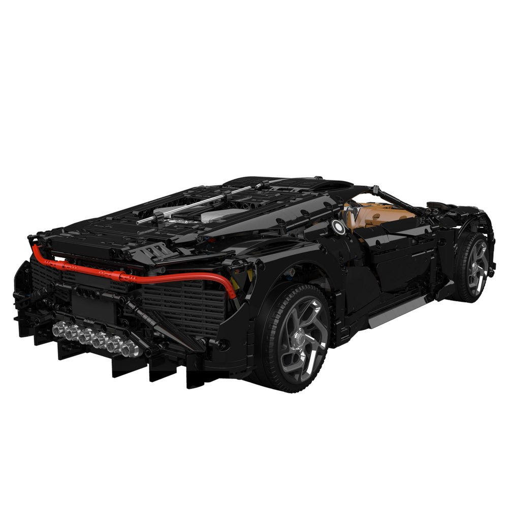 Back view of the Mould King 13163 Voiture Noire Hyper Remote control Car Building Set