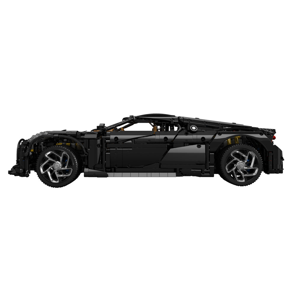 Side view of the Mould King 13163 Voiture Noire Hyper Remote control Car Building Set