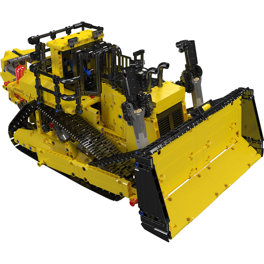 Front view of the Mould King 15084 D11 Bulldozer Model RC Building Set