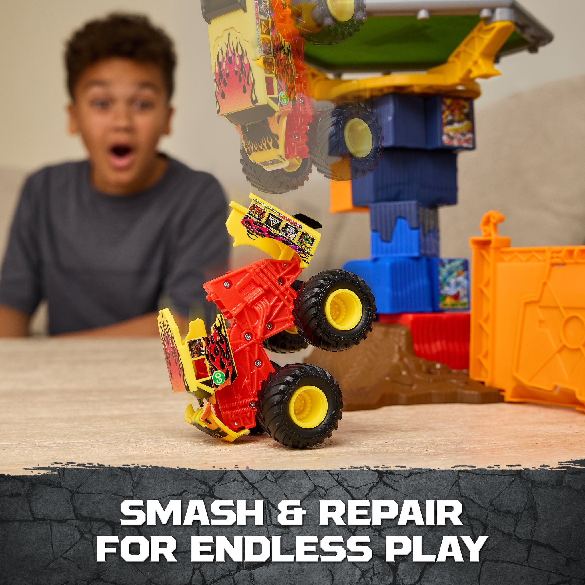 Monster Jam Smash & Bash Classroom Crusher Crash Course Playset