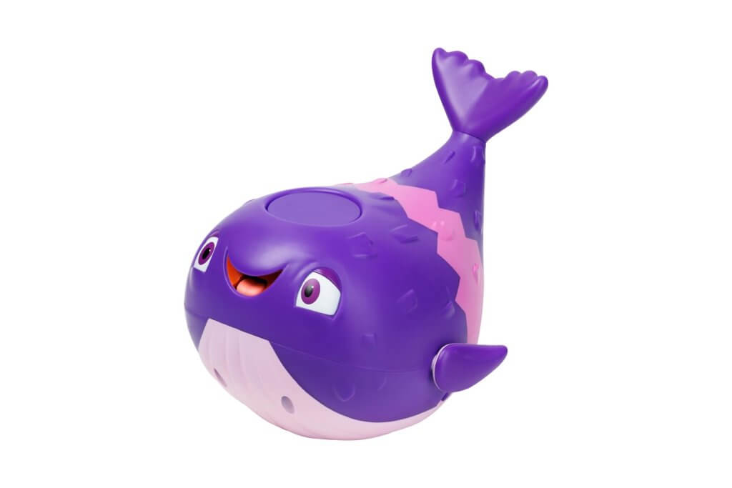 Pinata Smashlings Rainbow Whale 
Playset