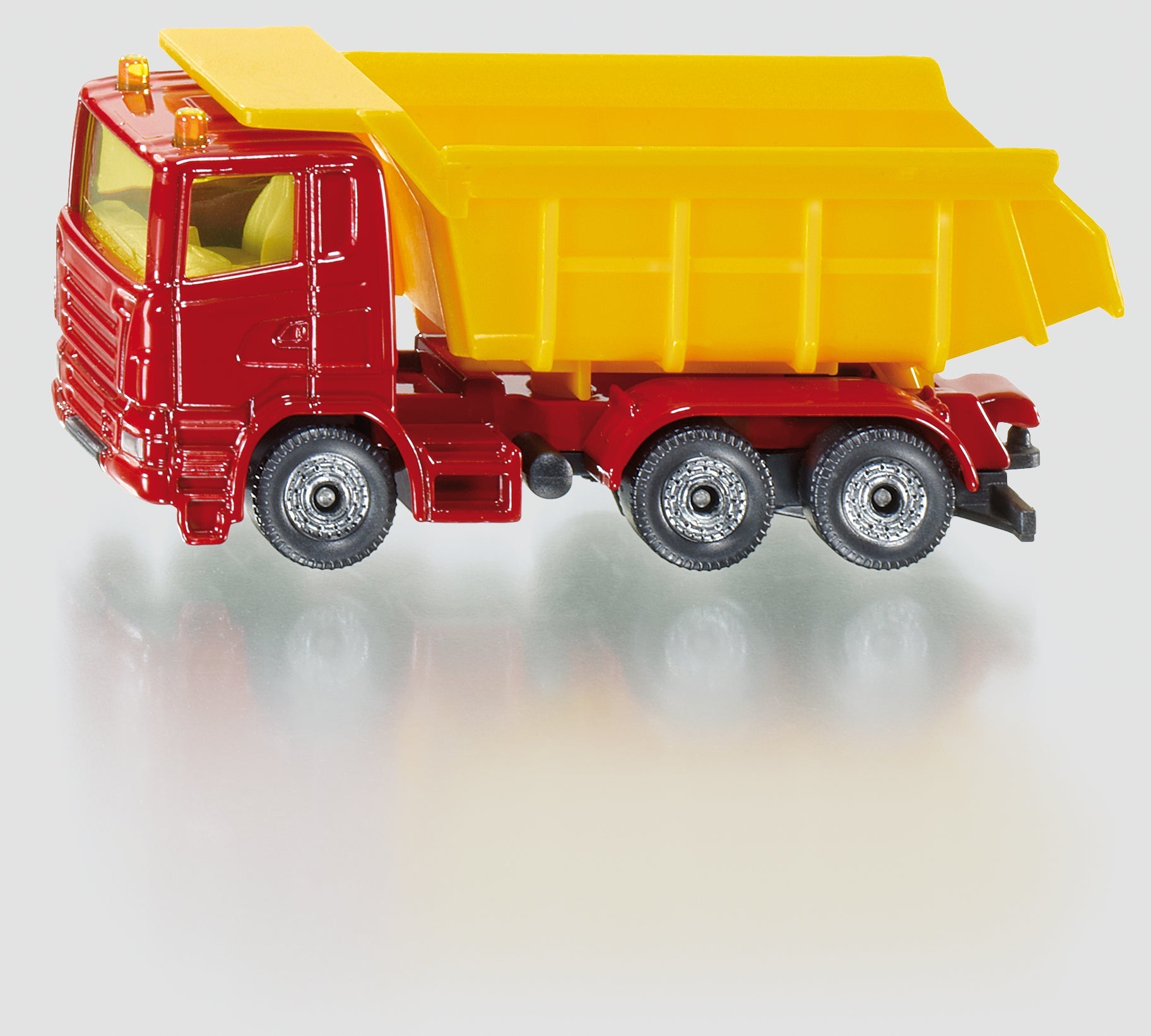 Siku 1075 Scania Dump Truck With Tipping Trailer