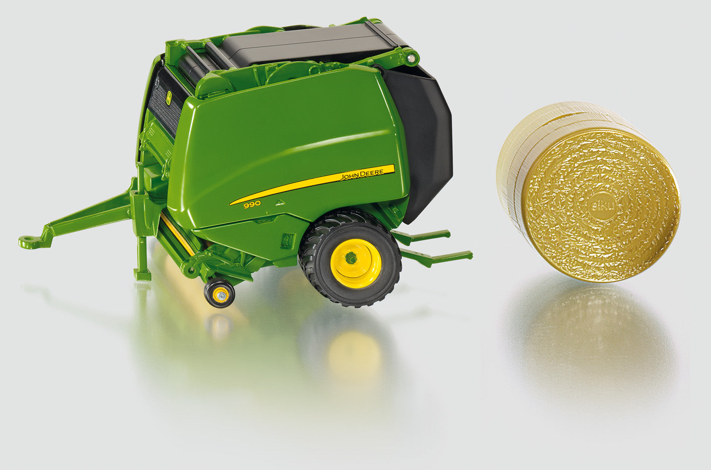 Siku 2465 1:32 John Deere Ballenpresse Baler - Toyworld NZ