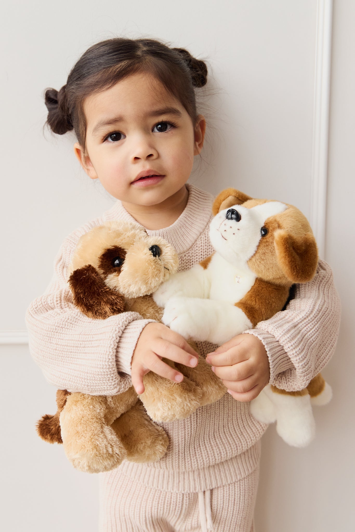 Snuggle Bunnies - Brooklyn The Beagle