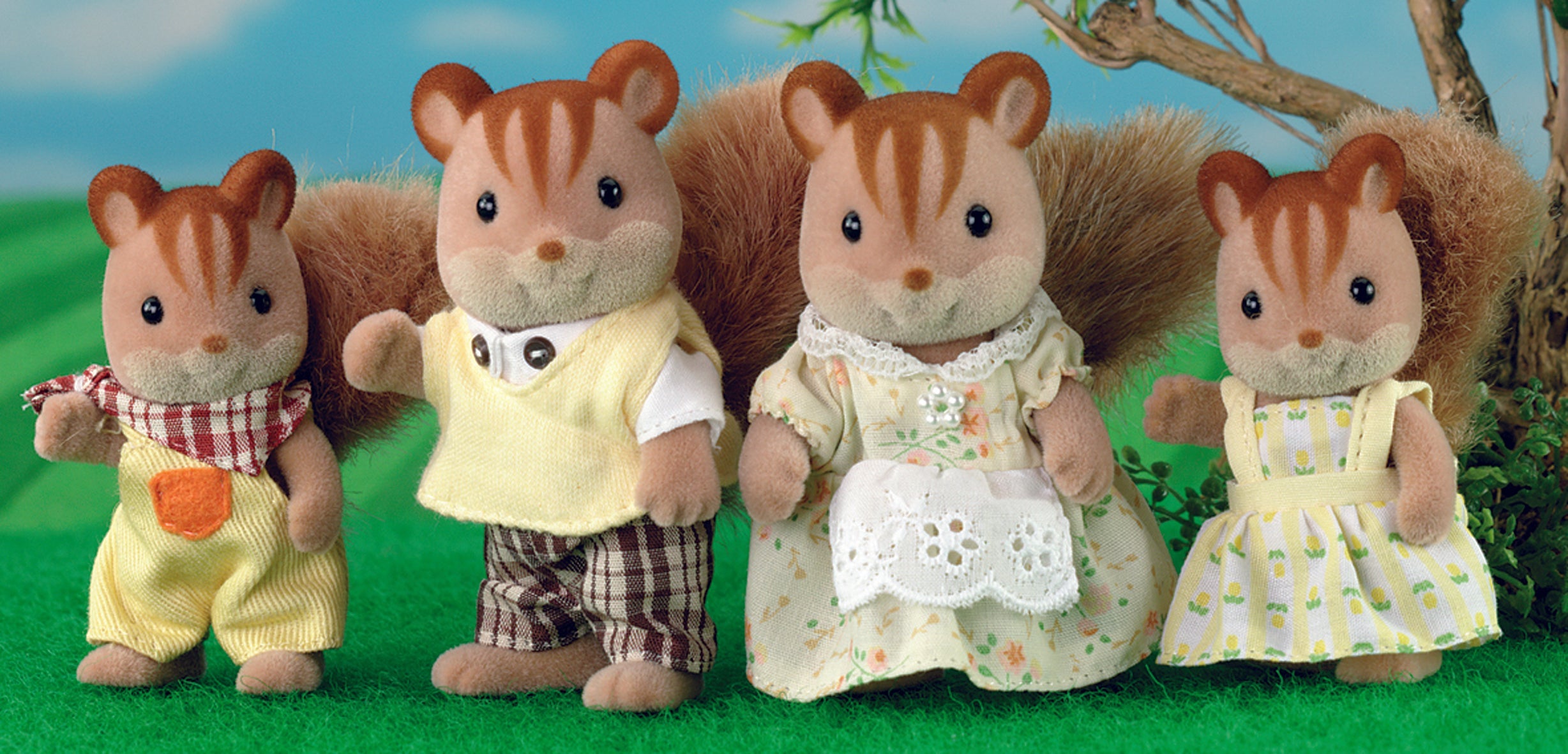 Sylvanian Families Walnut Squirrel Family
