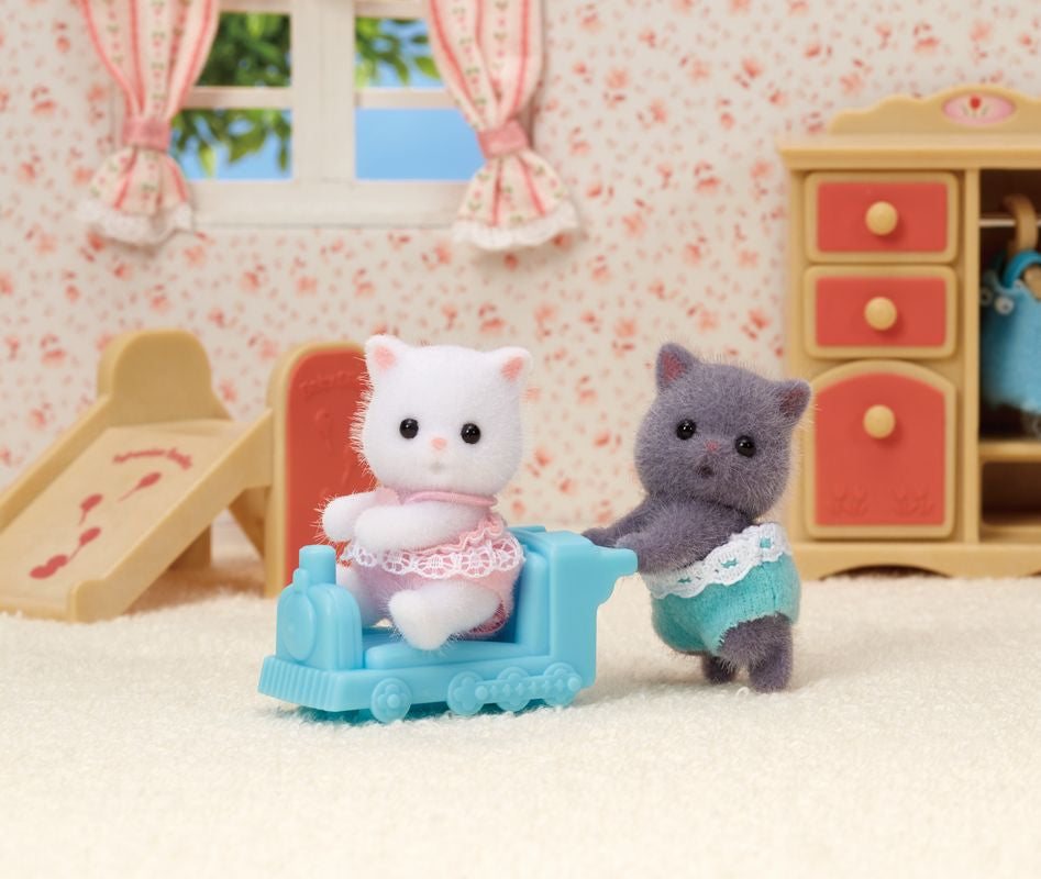 Sylvanian Families Persian Cat Twins