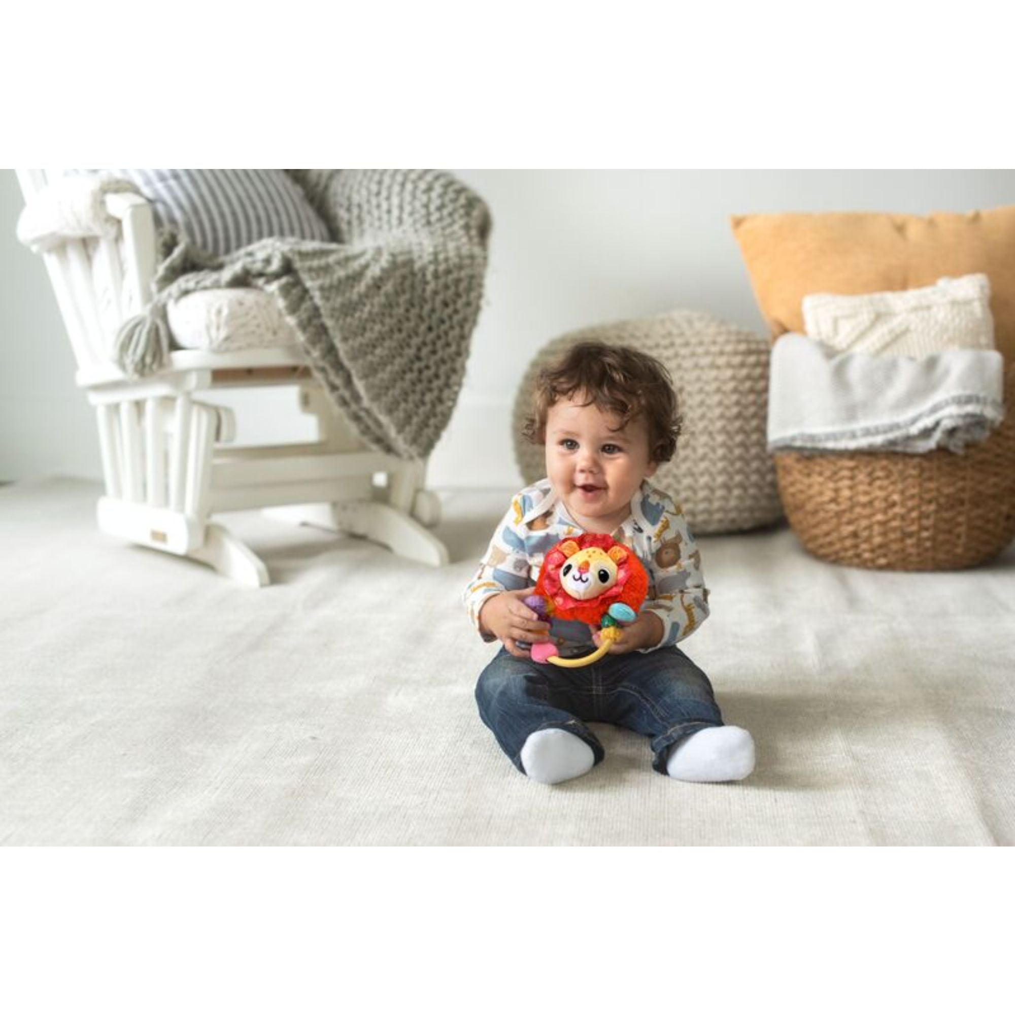 VTech Baby Shake & Explore Lion