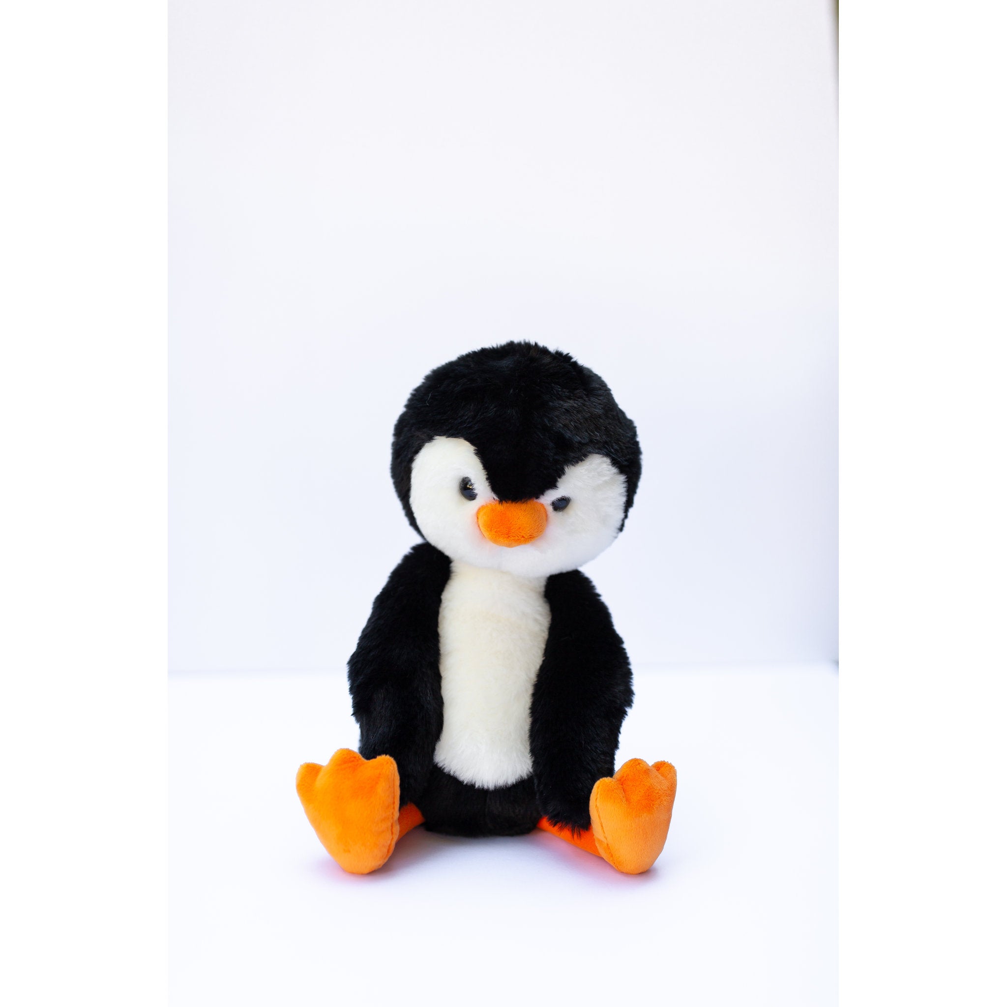 World's Softest Plush Lushees Soft Toy 25cm Poppy Penguin