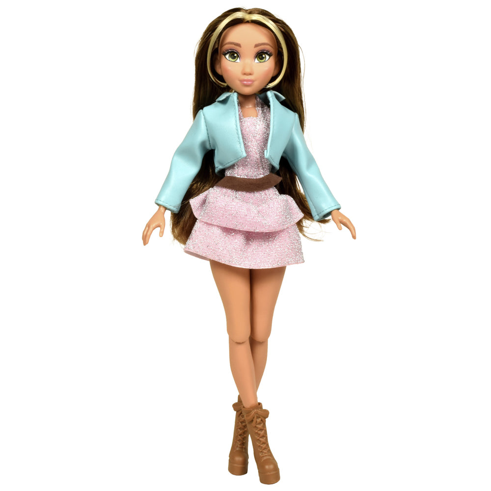 Winx Club Fashion Doll - Flora toy.