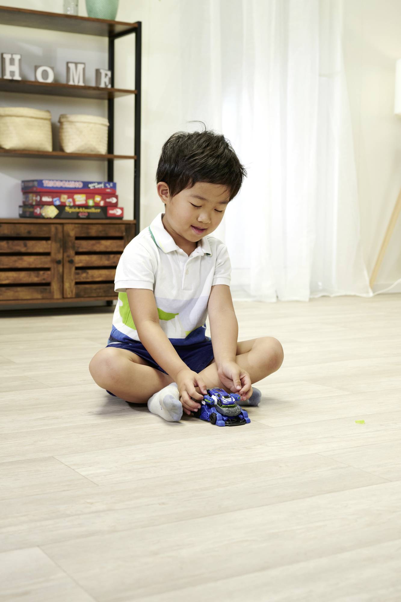 Dickie Toys Rescue Hybrids Police Trooper