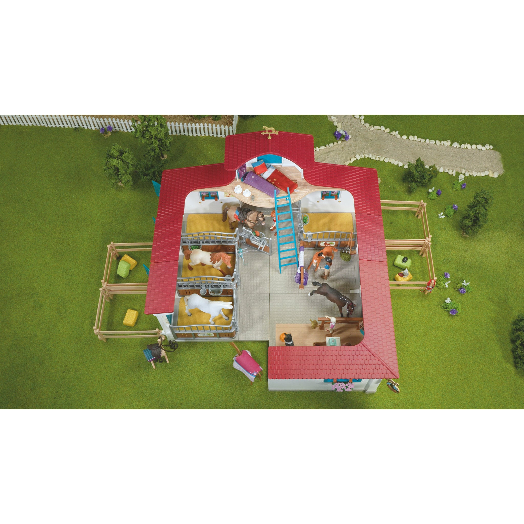 Schleich Horse Club Lakeside Riding Centre Set