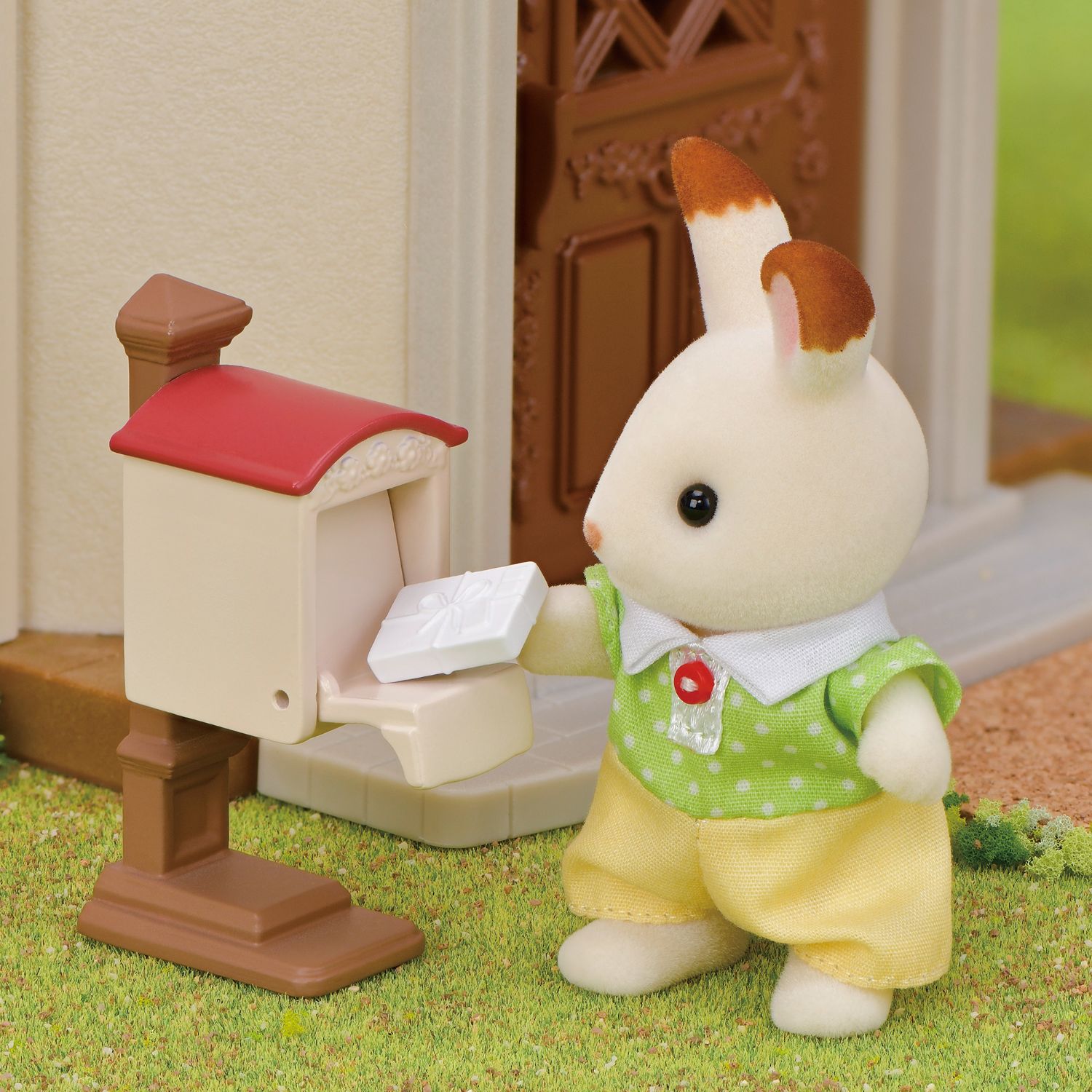 Sylvanian Families Red Roof Home Secret Attic - Toyworld NZ